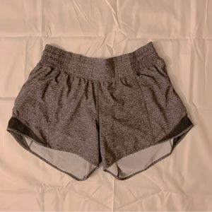 lululemon hotty hot high rise 4” short